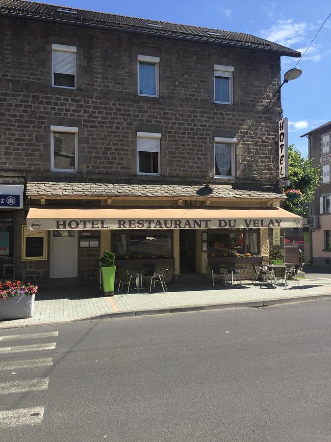 Hotel Restaurant Du Velay Le Chambon-sur-Lignon Dış mekan fotoğraf